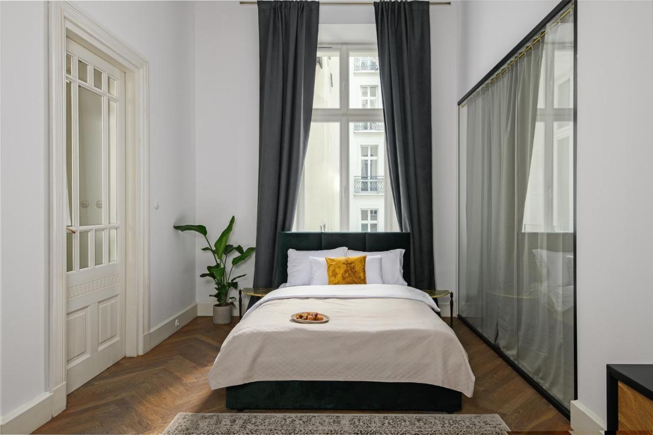 Oomph Koszyki Luxurious Apartments Warschau Exterior foto