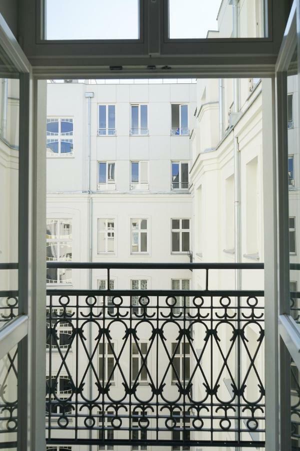 Oomph Koszyki Luxurious Apartments Warschau Exterior foto