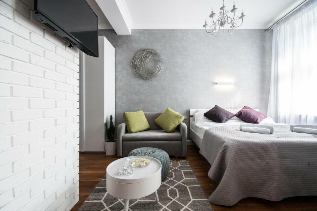 Oomph Koszyki Luxurious Apartments Warschau Exterior foto