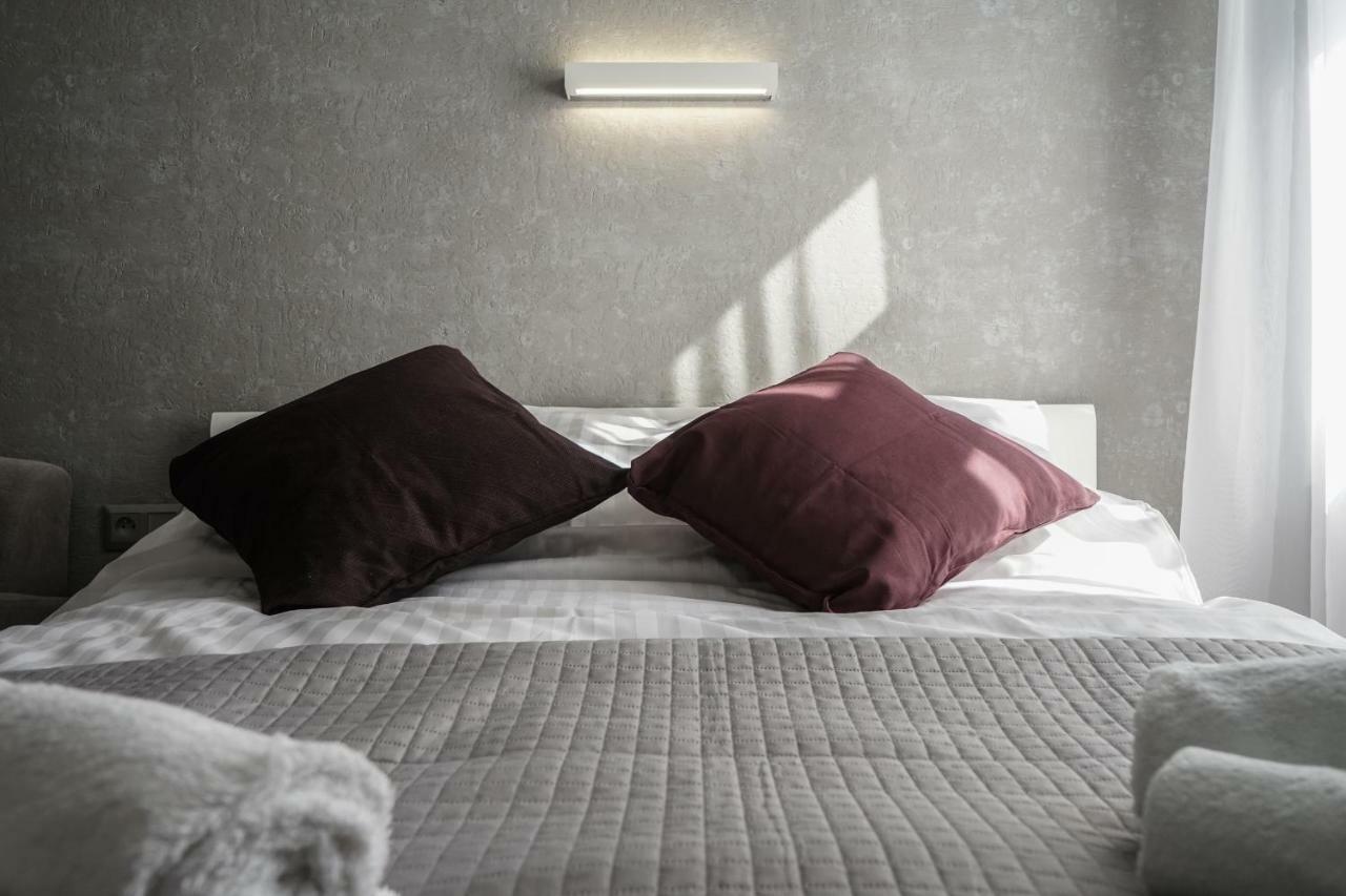 Oomph Koszyki Luxurious Apartments Warschau Exterior foto